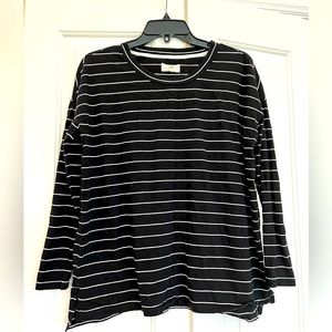 Lou & Grey women’s striped top sweater!